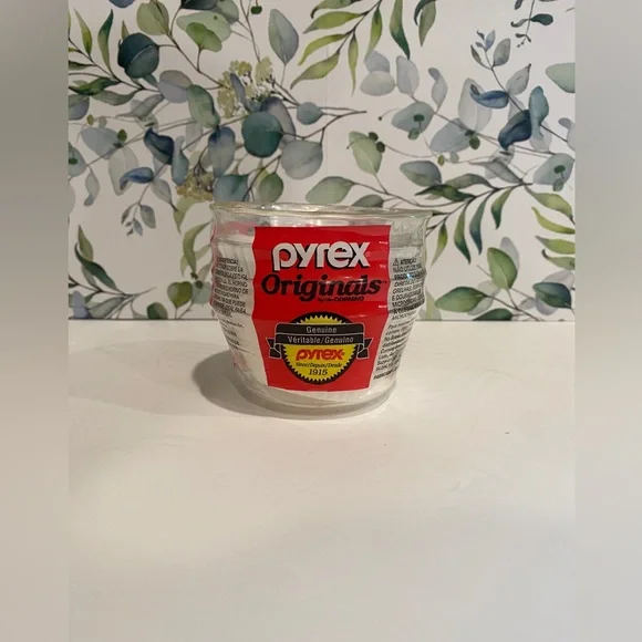 32 oz white hydro flask Manō Hydro Flask 32 OZ main image 0